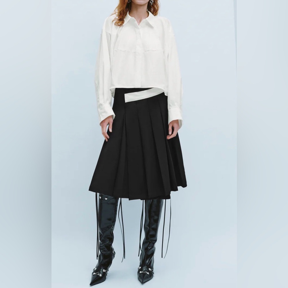 Urban Revivo Black Pleated Midi Straight Skirt XS